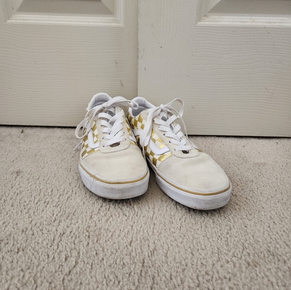 Women's Old Skool Vans - Picture 2 of 7
